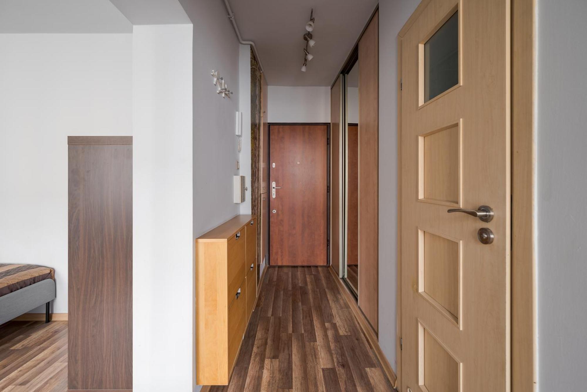 Stay With Friends In Warsaw Apartment Eksteriør bilde