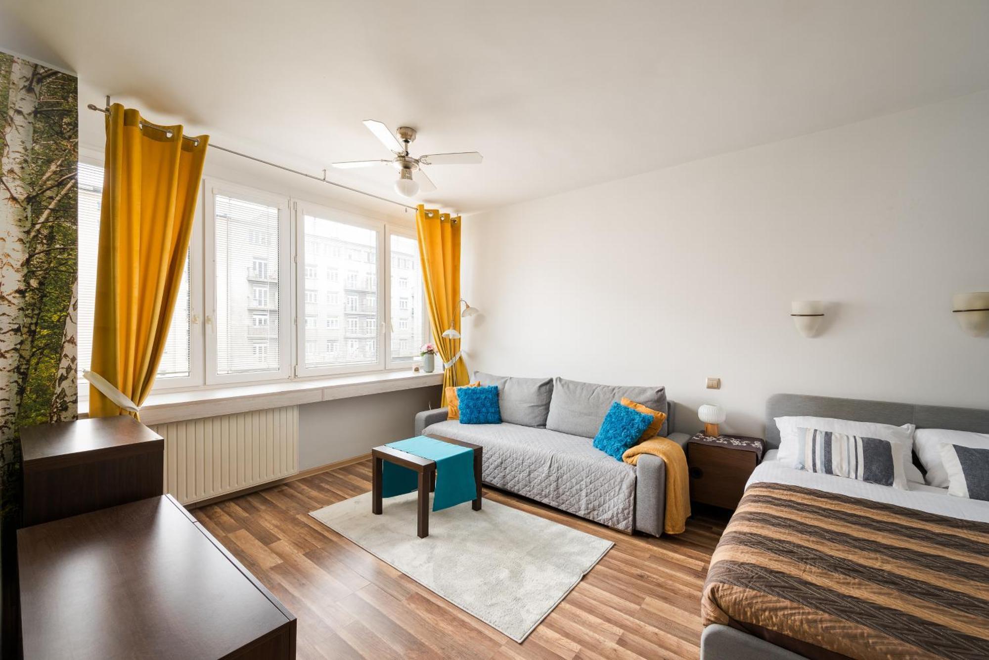 Stay With Friends In Warsaw Apartment Eksteriør bilde
